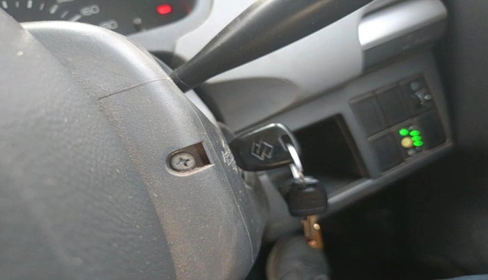 2011 Maruti Wagon R 1.0 LXI CNG, CNG, Manual, 62,609 km, interior
