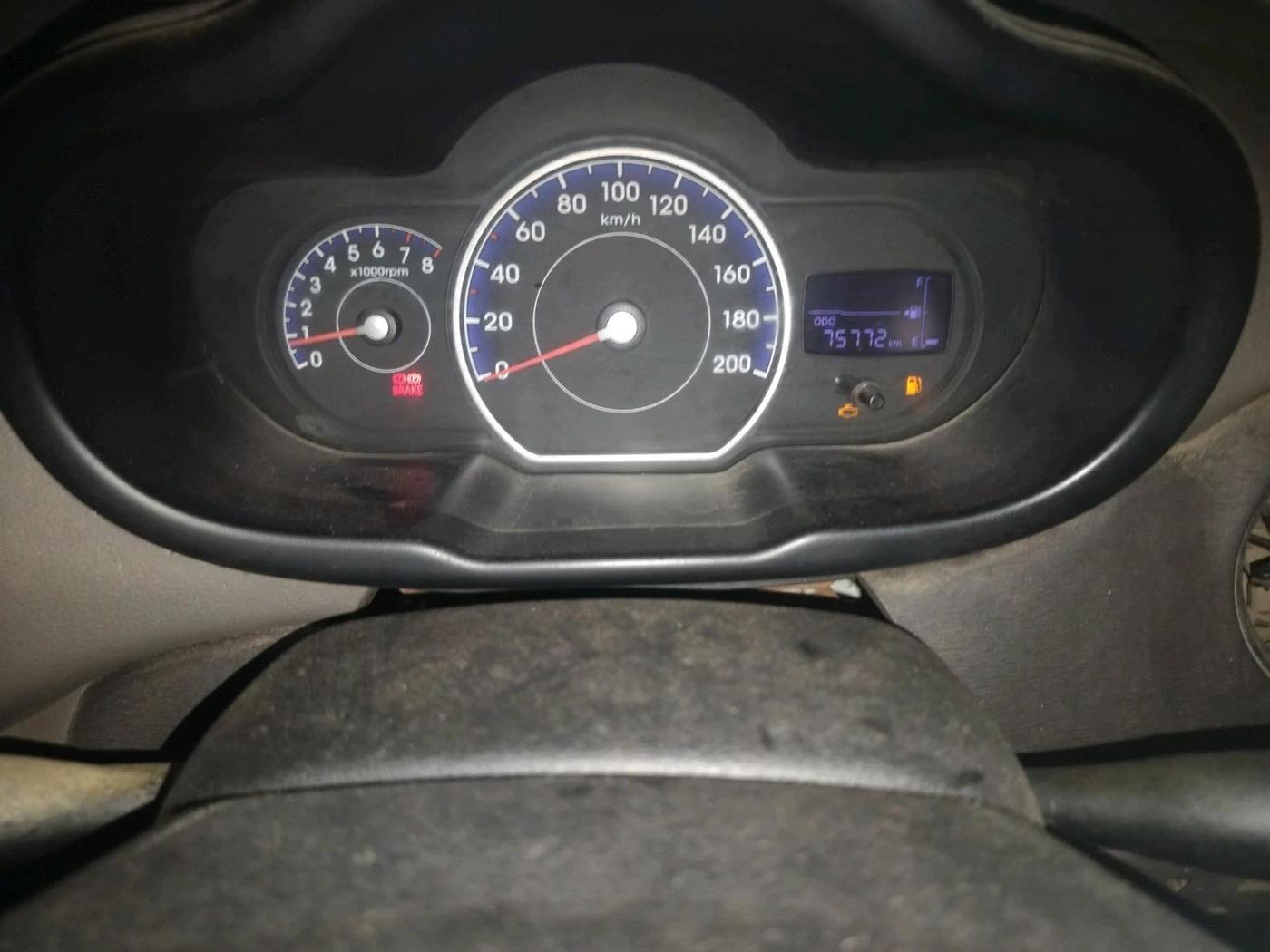 2011 Hyundai i10 MAGNA 1.2, CNG, Manual, 75,772 km, interior
