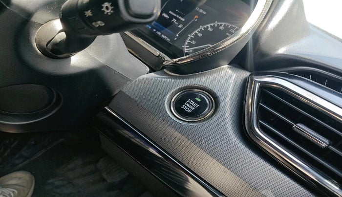 2021 Tata Harrier XZA PLUS 2.0L, Diesel, Automatic, 56,277 km, interior