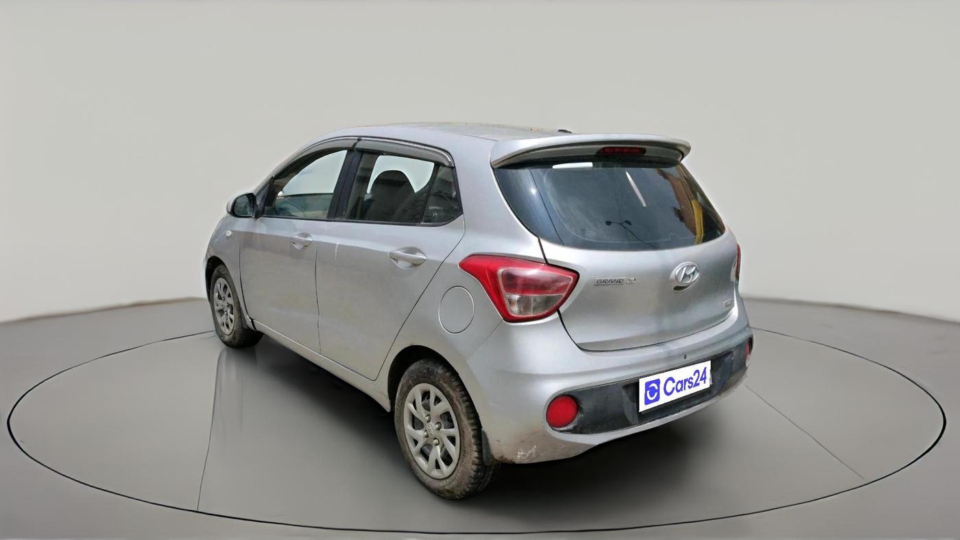 2017 Hyundai Grand i10 MAGNA AT 1.2 KAPPA VTVT, CNG, Automatic, 95,492 km, exterior