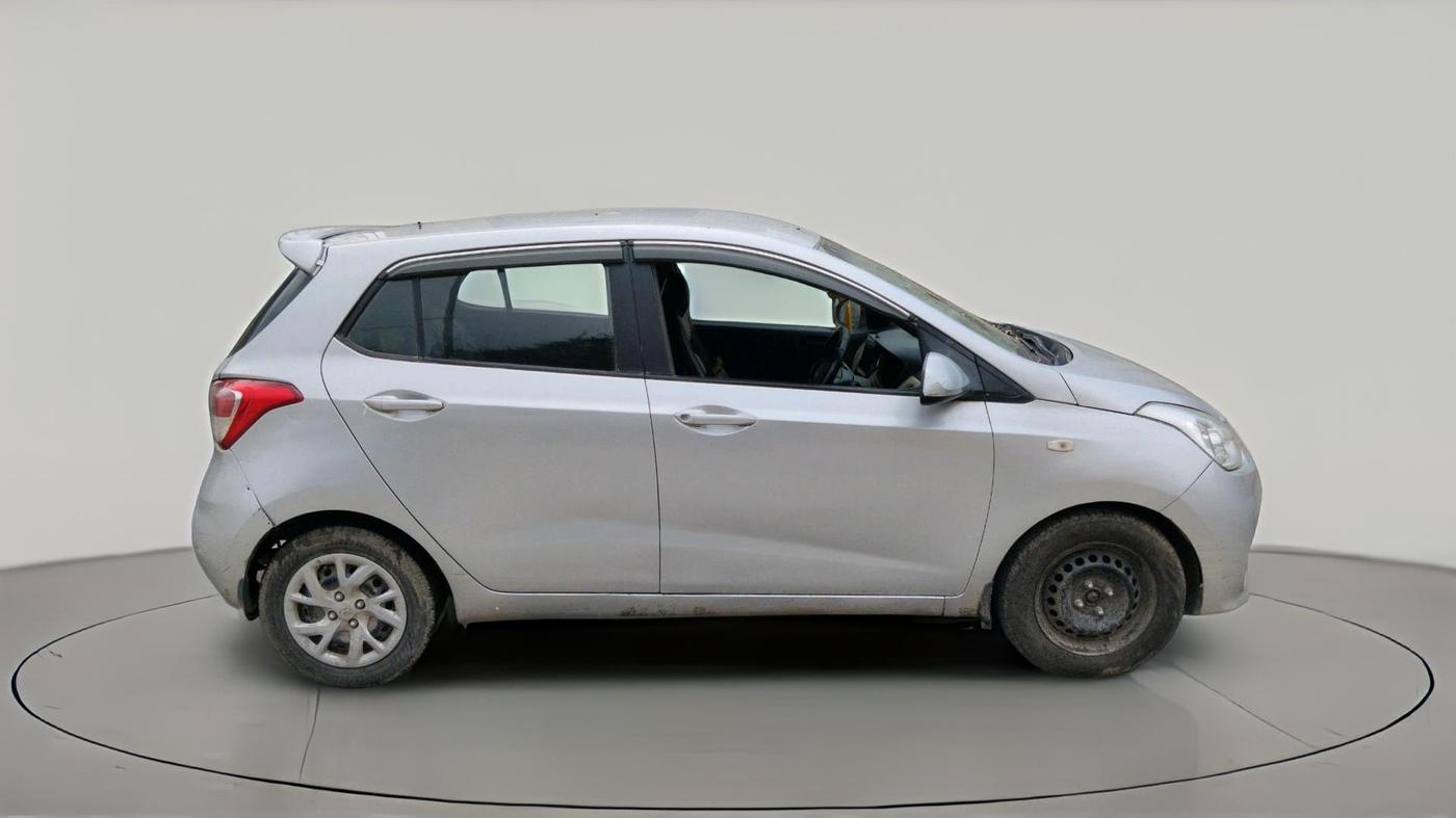 2017 Hyundai Grand i10 MAGNA AT 1.2 KAPPA VTVT, CNG, Automatic, 95,492 km, exterior