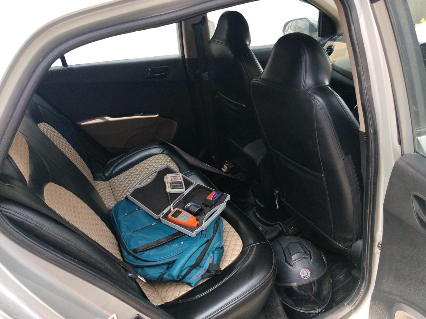 2017 Hyundai Grand i10 MAGNA AT 1.2 KAPPA VTVT, CNG, Automatic, 95,492 km, interior