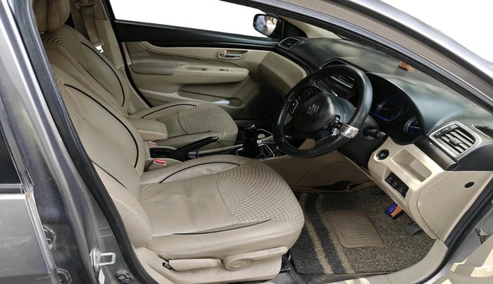 2016 Maruti Ciaz ZDI SHVS, Diesel, Manual, 97,630 km, interior