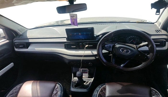 2023 Tata PUNCH PURE MT, CNG, Manual, 45,683 km, interior