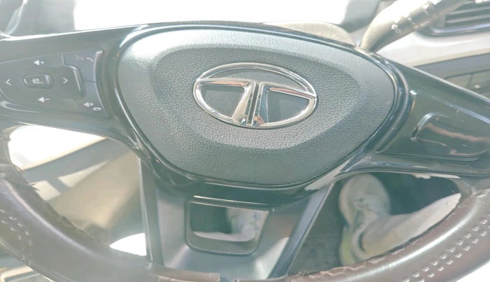 2023 Tata PUNCH PURE MT, CNG, Manual, 45,683 km, interior