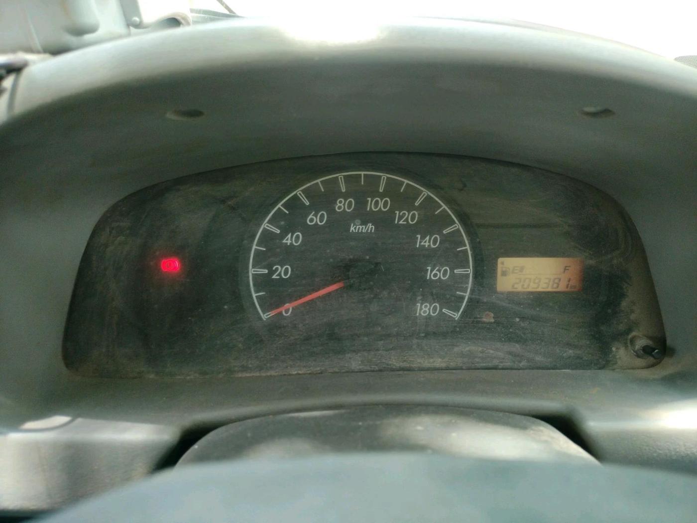2011 Maruti Alto LXI, CNG, Manual, 2,09,381 km, interior