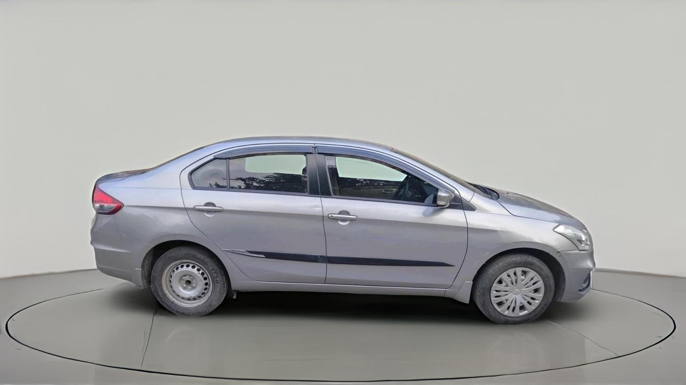 2022 Maruti Ciaz SIGMA 1.5 SHVS MT  PETROL, Petrol, Manual, 43,707 km, exterior