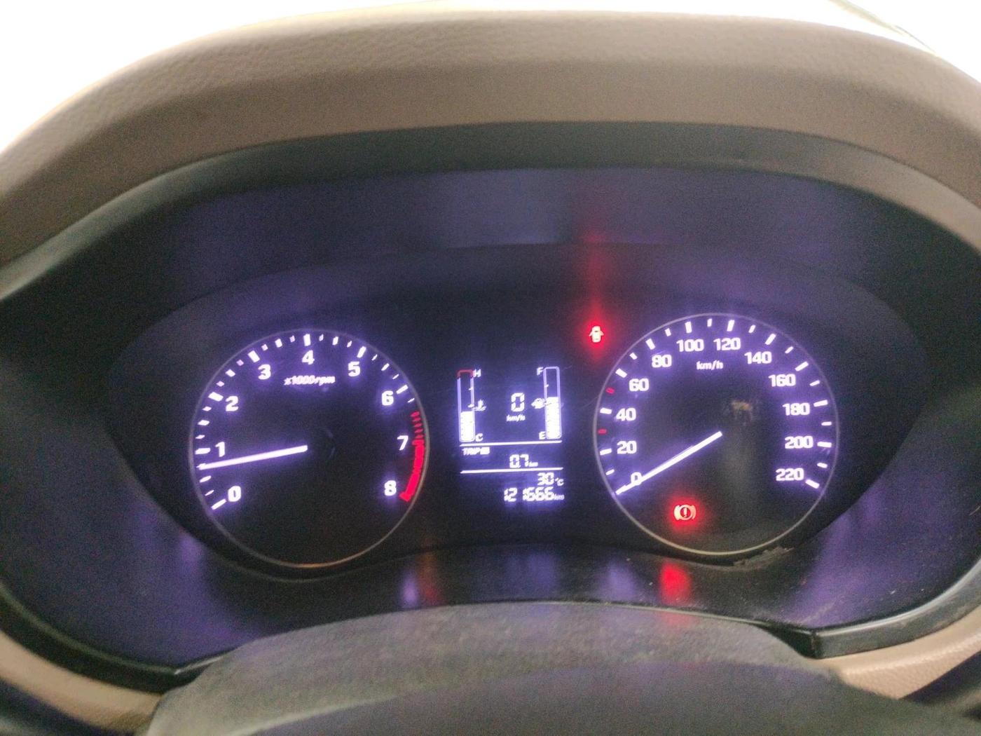 2017 Hyundai Elite i20 ASTA 1.2, Petrol, Manual, 1,21,666 km, interior