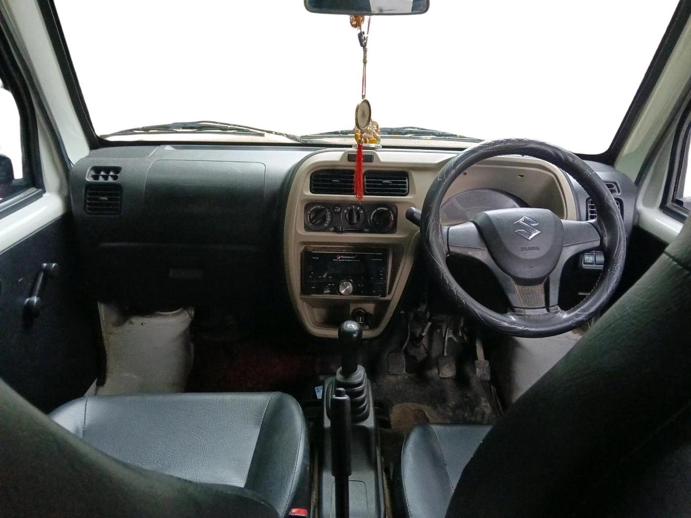 2023 Maruti Eeco 5 STR AC CNG, CNG, Manual, 57,308 km, interior