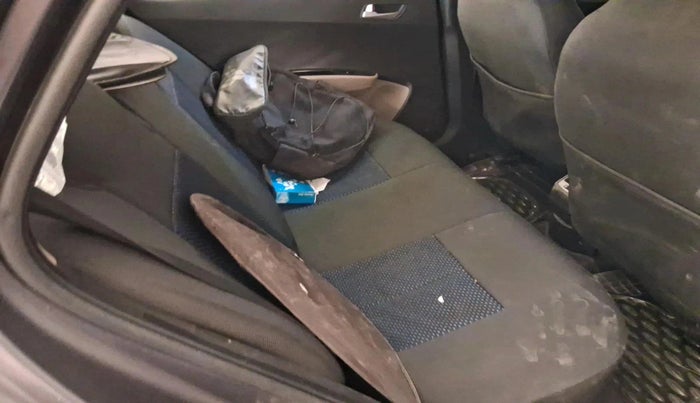 2014 Hyundai Grand i10 SPORTZ 1.2 KAPPA VTVT, Petrol, Manual, 1,15,788 km, interior