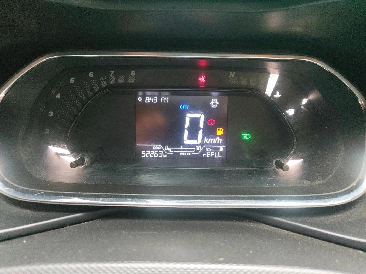2022 Tata NEXON XE PETROL, Petrol, Manual, 52,263 km, interior