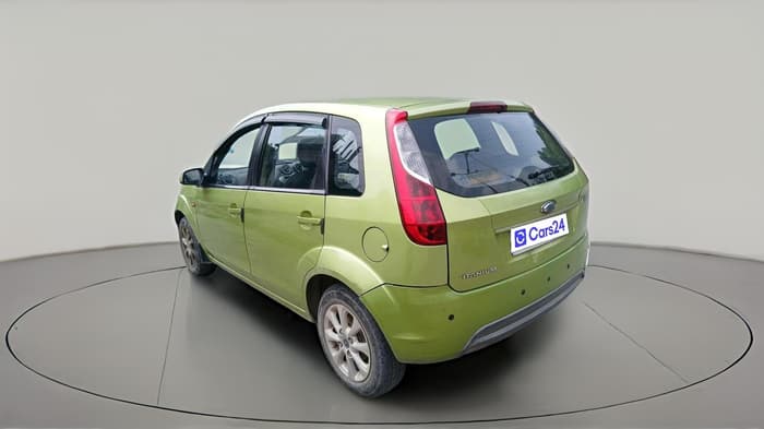 2012 Ford Figo TITANIUM 1.2 PETROL, Petrol, Manual, 1,45,611 km, exterior