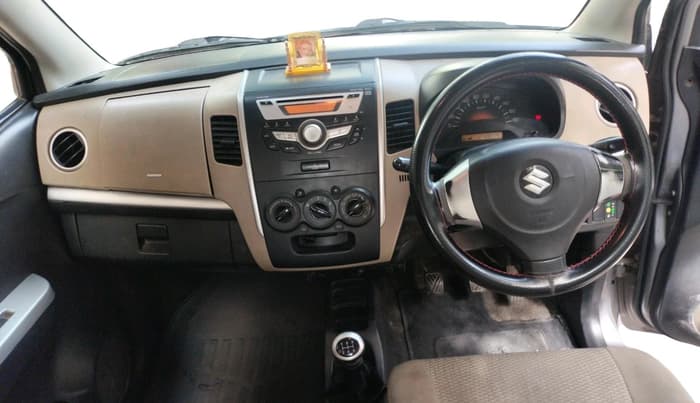 2017 Maruti Wagon R 1.0 LXI CNG (O), CNG, Manual, 1,28,779 km, interior