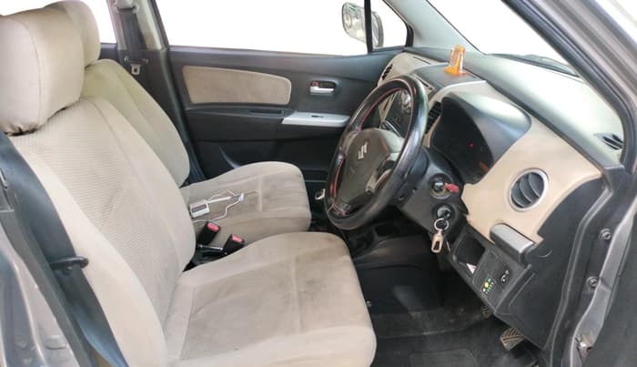 2017 Maruti Wagon R 1.0 LXI CNG (O), CNG, Manual, 1,28,779 km, interior