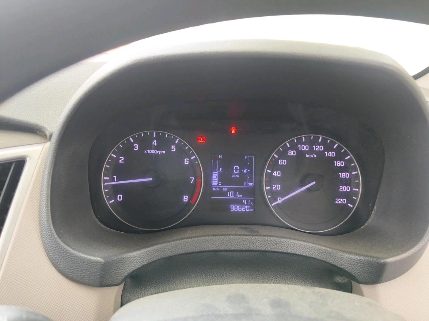 2017 Hyundai Creta E PLUS 1.6 PETROL, Petrol, Manual, 98,620 km, interior