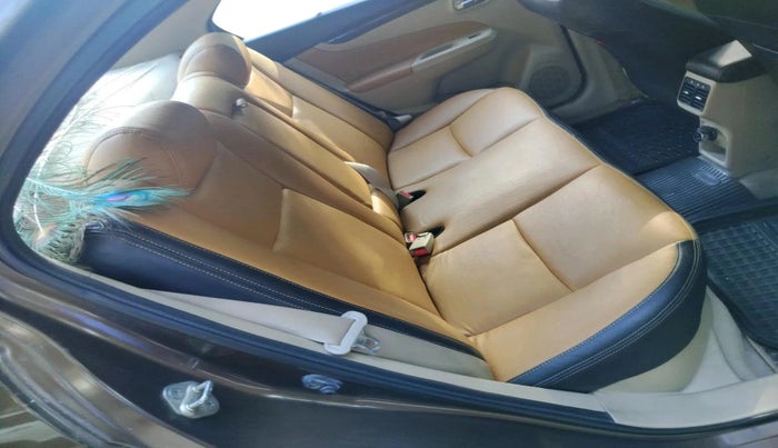 2015 Maruti Ciaz VXI+, CNG, Manual, 70,148 km, interior