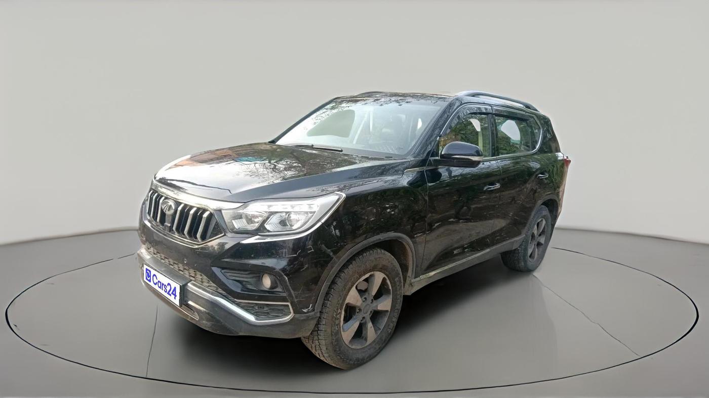 2018 Mahindra ALTURAS G4 2WD AT, Diesel, Automatic, 1,98,311 km, exterior