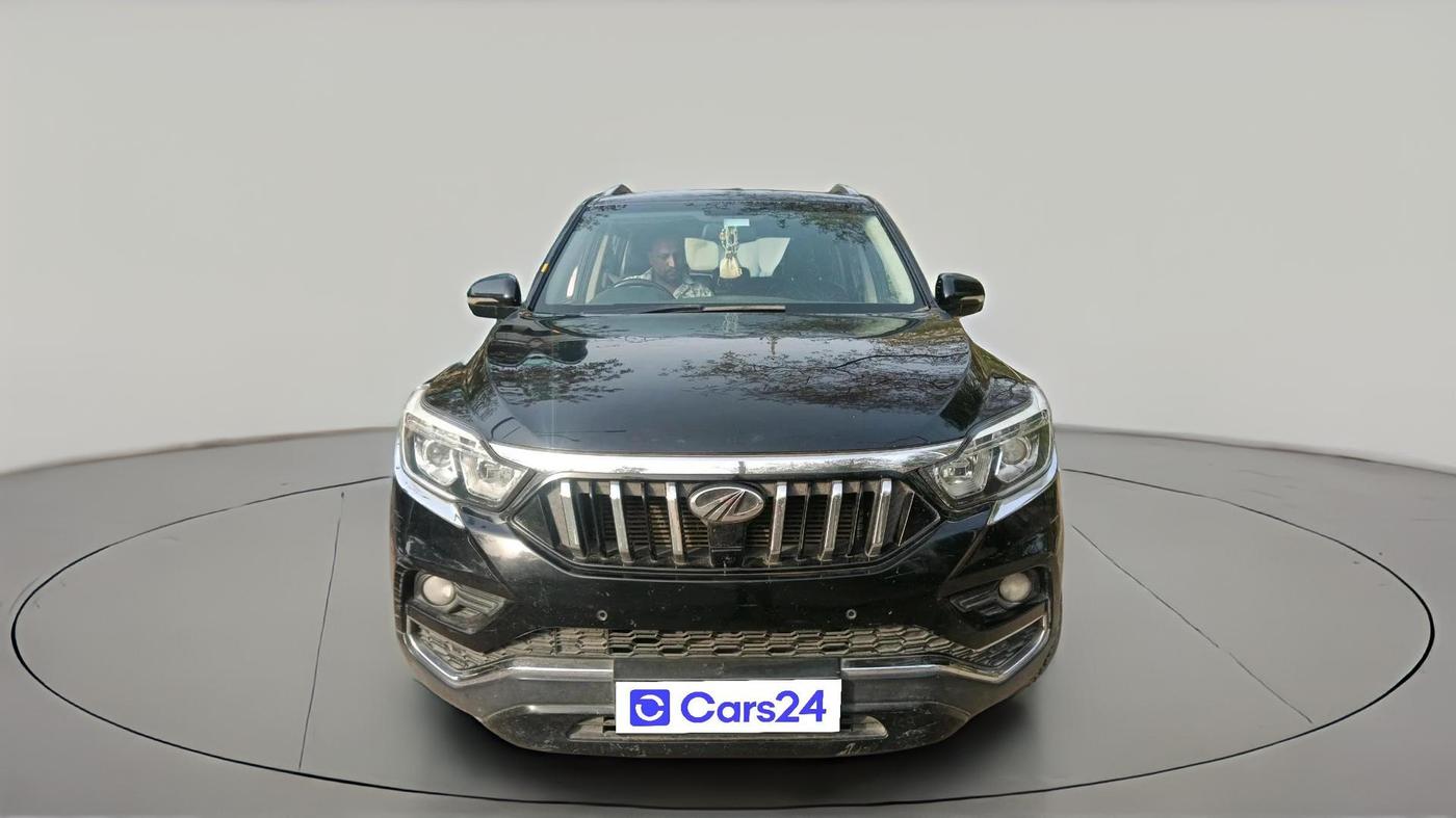 2018 Mahindra ALTURAS G4 2WD AT, Diesel, Automatic, 1,98,311 km, exterior