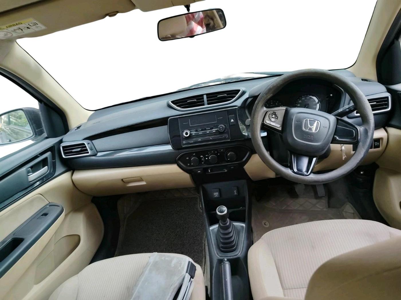 2019 Honda Amaze 1.2L I-VTEC S, Petrol, Manual, 54,603 km, interior
