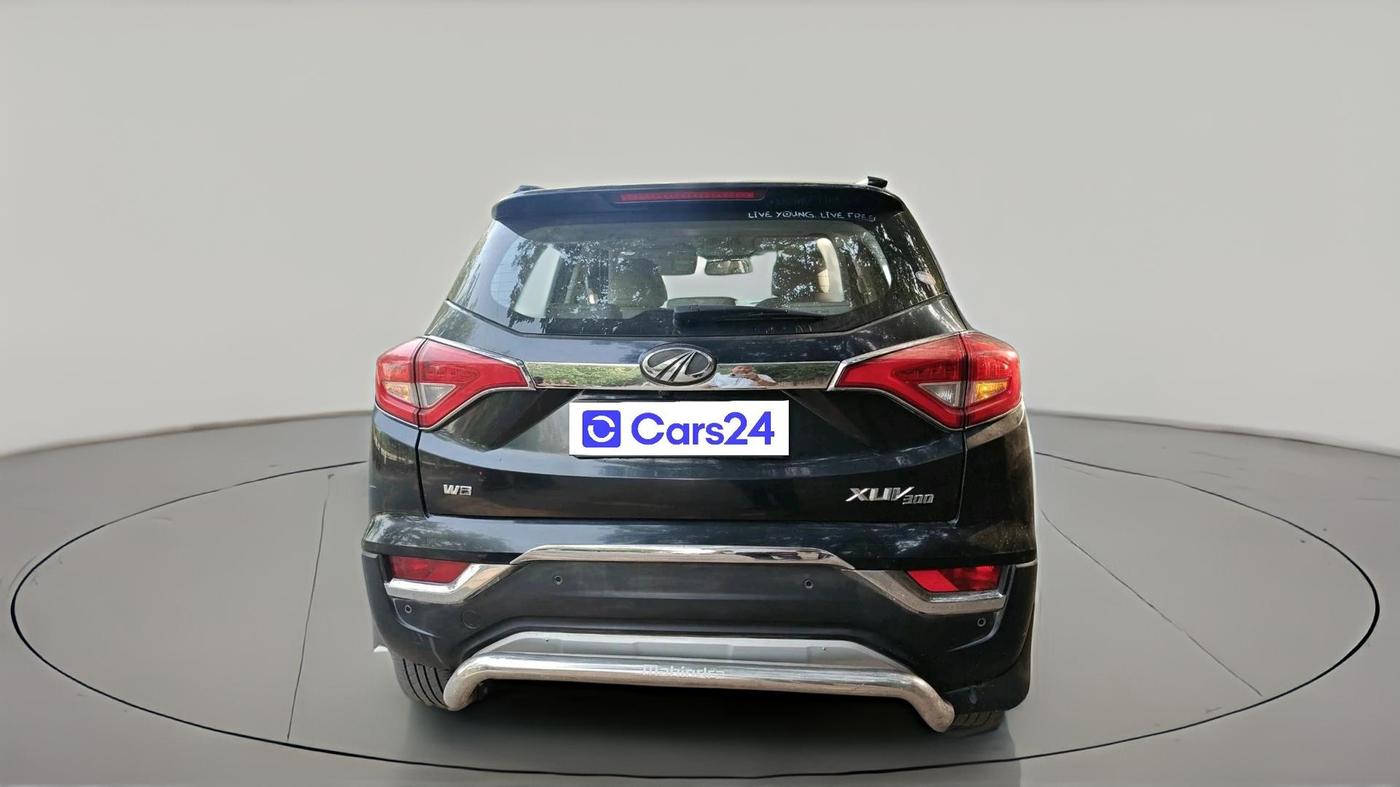 2019 Mahindra XUV300 W8 1.2 PETROL, Petrol, Manual, 59,535 km, exterior