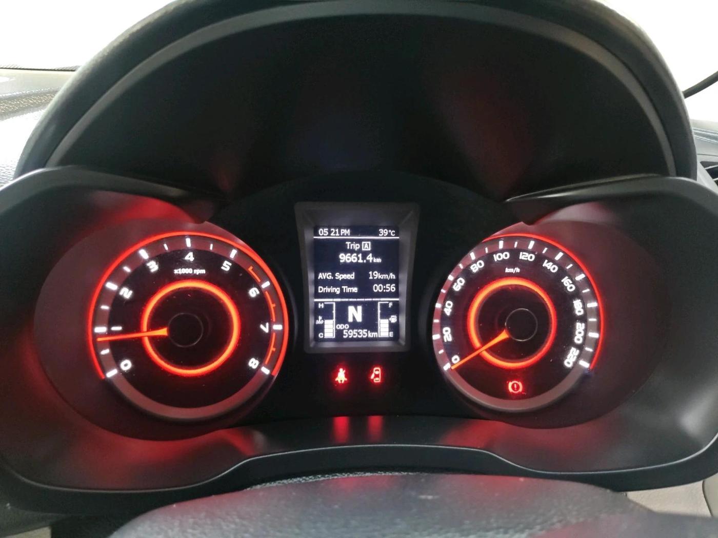 2019 Mahindra XUV300 W8 1.2 PETROL, Petrol, Manual, 59,535 km, interior