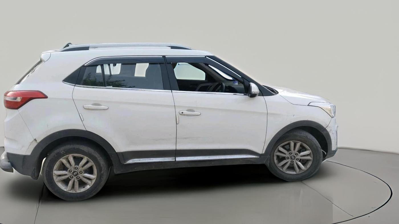 2017 Hyundai Creta S PLUS 1.6 AT DIESEL, Diesel, Automatic, 1,56,998 km, exterior