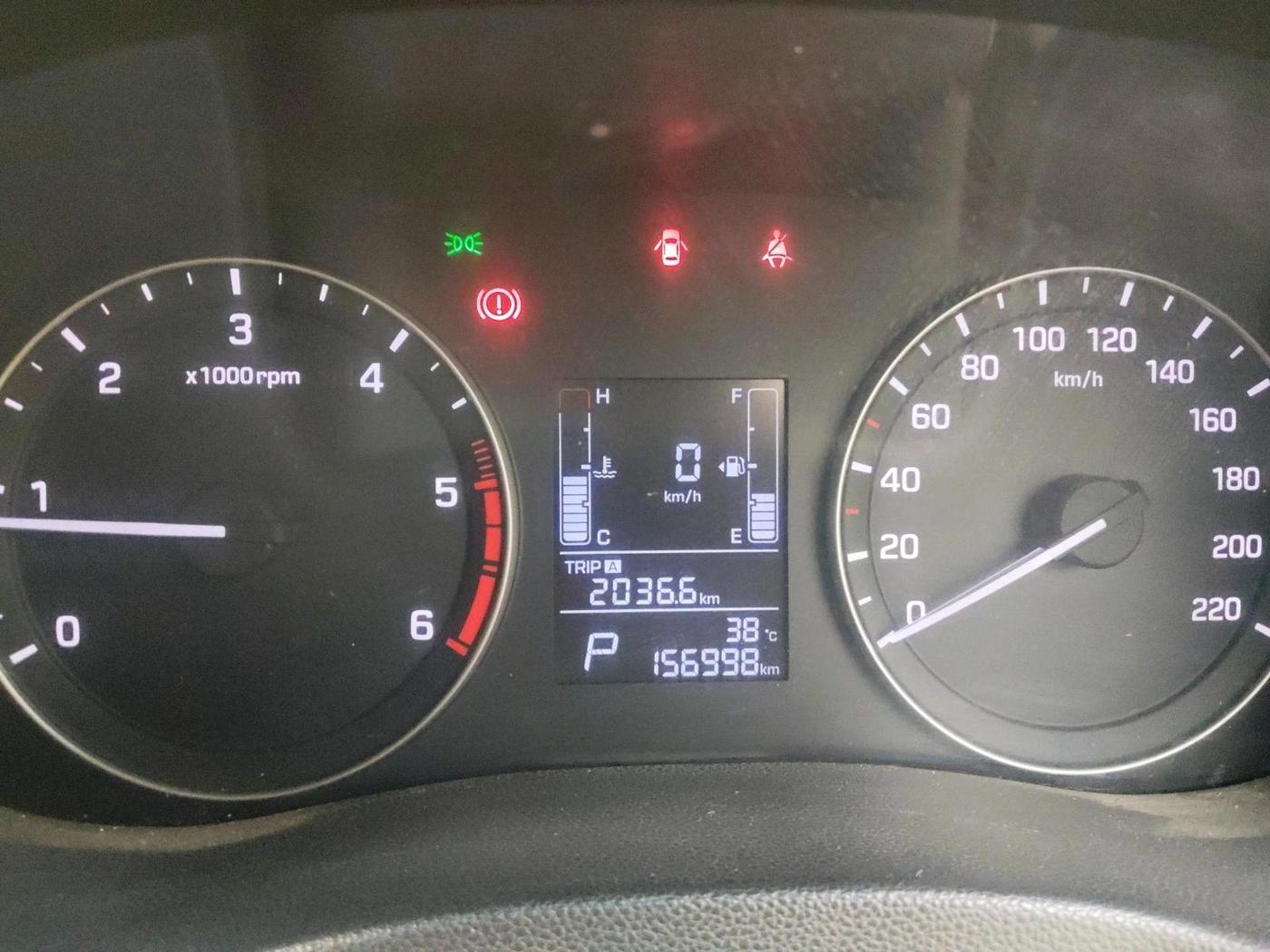 2017 Hyundai Creta S PLUS 1.6 AT DIESEL, Diesel, Automatic, 1,56,998 km, interior