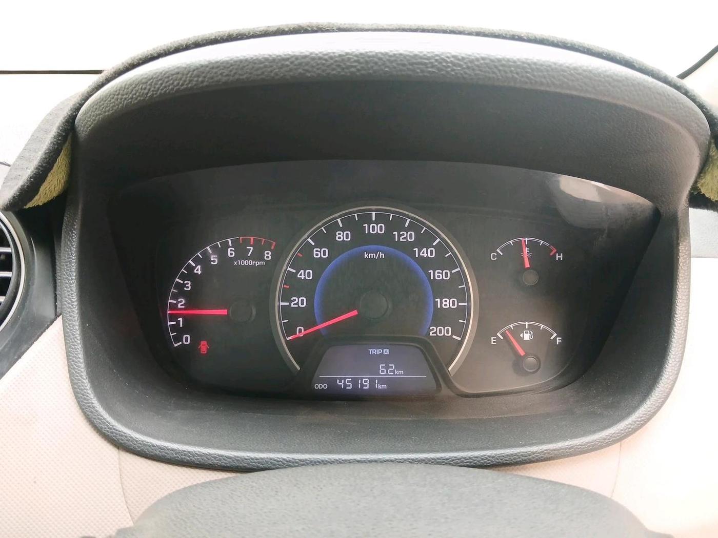 2014 Hyundai Grand i10 MAGNA 1.2 KAPPA VTVT, Petrol, Manual, 45,191 km, interior