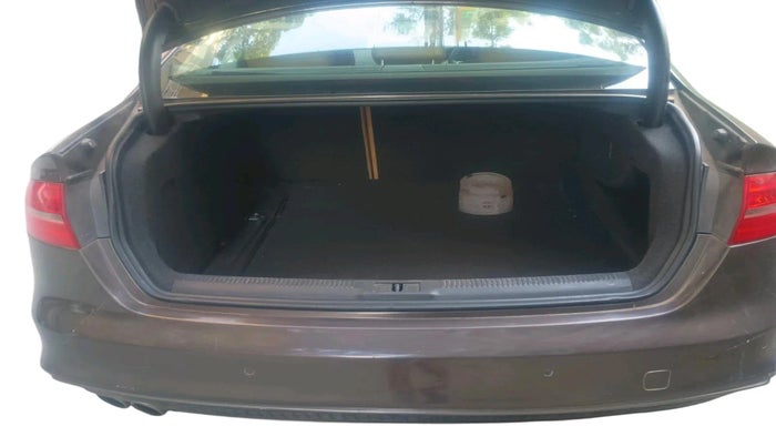 2013 Audi A4 1.8 TFSI S LINE, Petrol, Automatic, 48,564 km, exterior