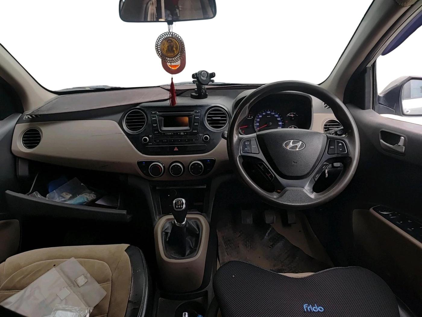 2014 Hyundai Xcent S (O) 1.2, CNG, Manual, 83,910 km, interior