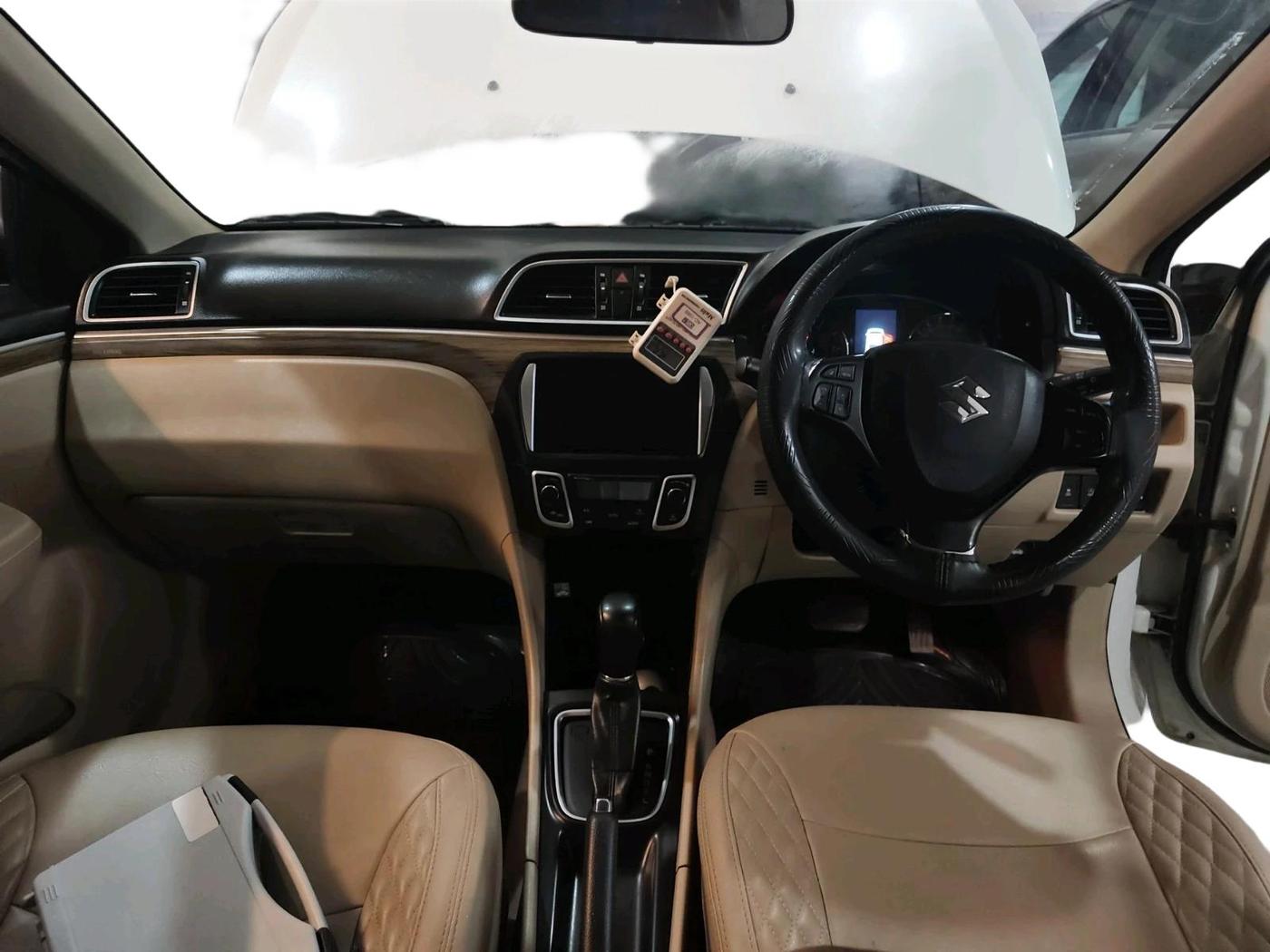 2023 Maruti Ciaz ZETA AT 1.5  SHVS PETROL, Petrol, Automatic, 27,664 km, interior