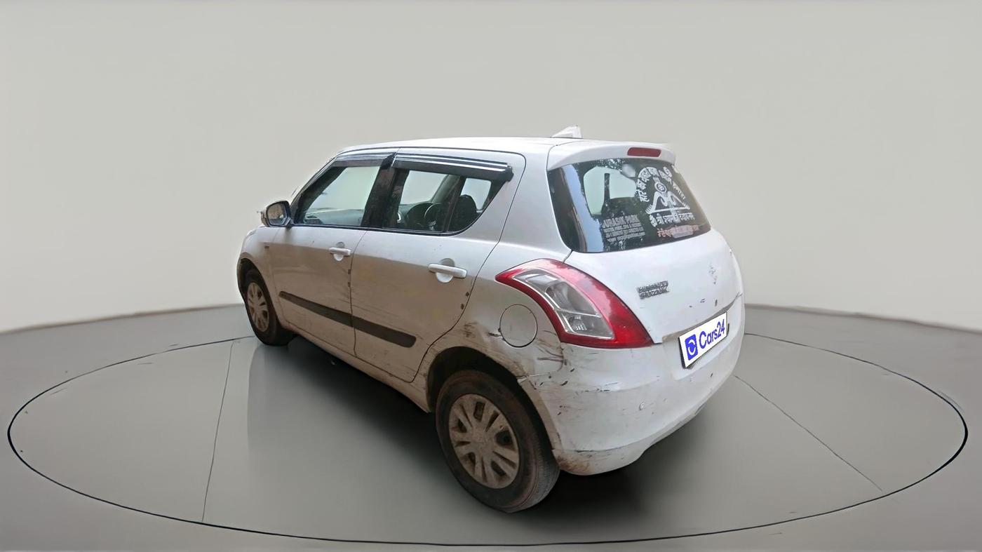 2011 Maruti Swift VXI, CNG, Manual, 1,01,406 km, exterior