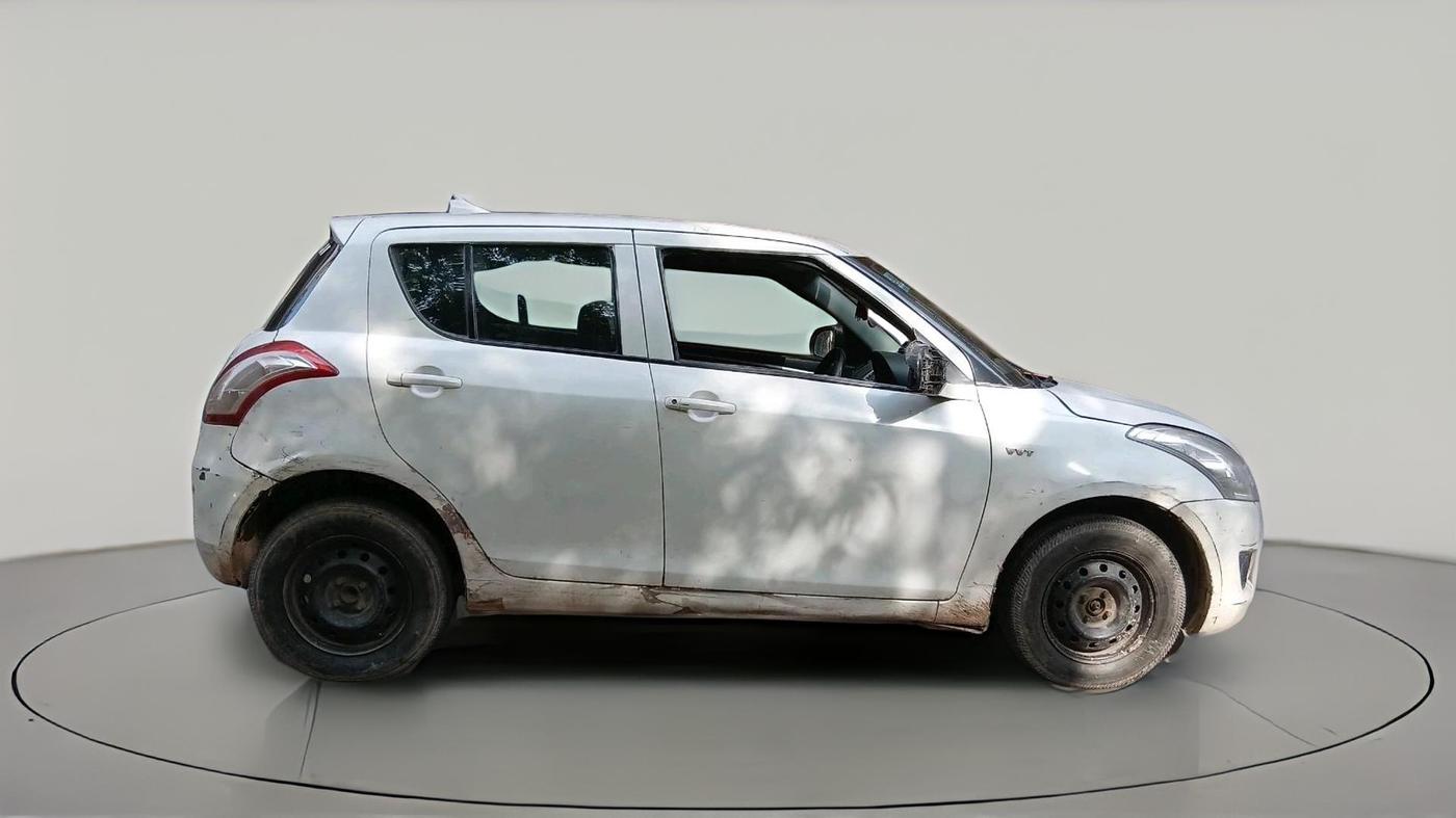 2011 Maruti Swift VXI, CNG, Manual, 1,01,406 km, exterior