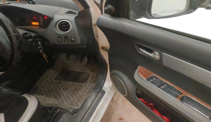 2011 Maruti Swift Dzire VXI, Petrol, Manual, 71,281 km, interior