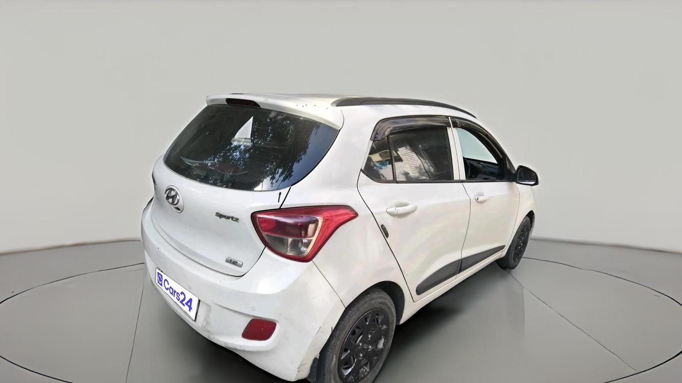 2015 Hyundai Grand i10 SPORTZ 1.2 KAPPA VTVT, Petrol, Manual, 71,900 km, exterior