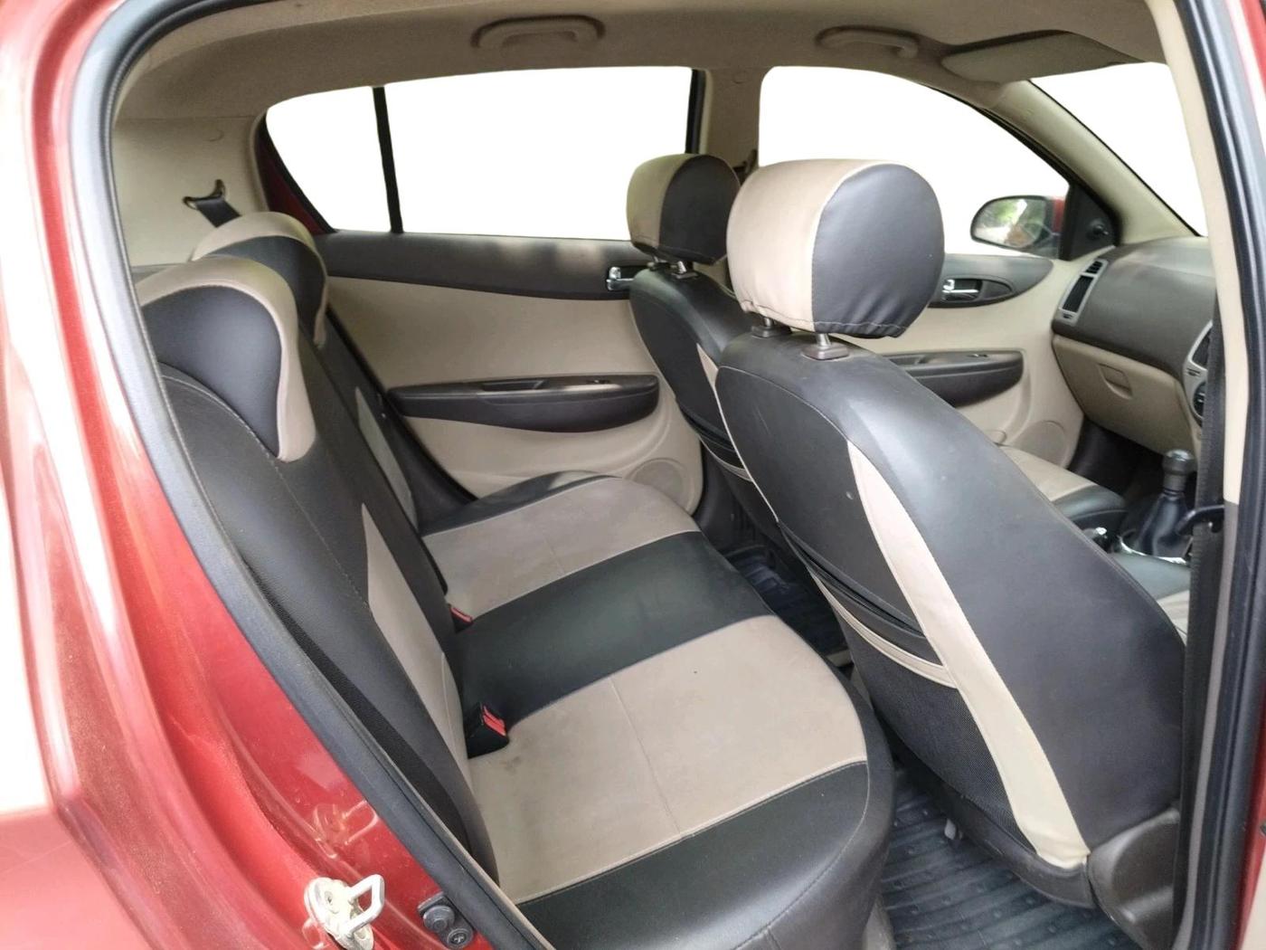 2012 Hyundai i20 MAGNA (O) 1.2, Petrol, Manual, 67,942 km, interior