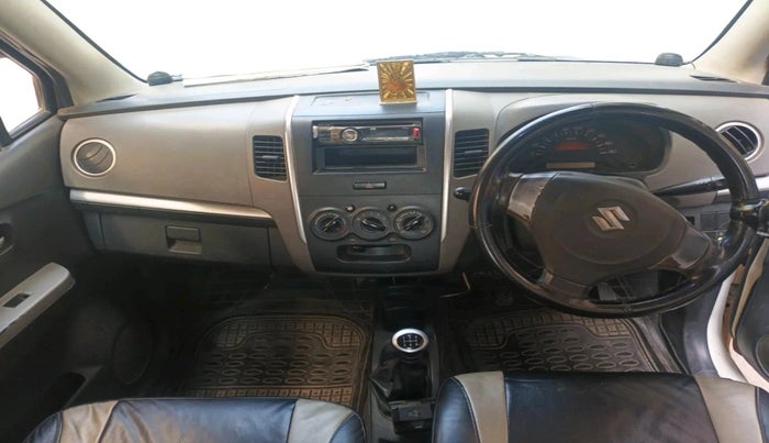 2011 Maruti Wagon R 1.0 LXI CNG, CNG, Manual, 1,28,567 km, interior