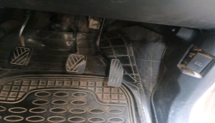 2011 Maruti Wagon R 1.0 LXI CNG, CNG, Manual, 1,28,567 km, interior