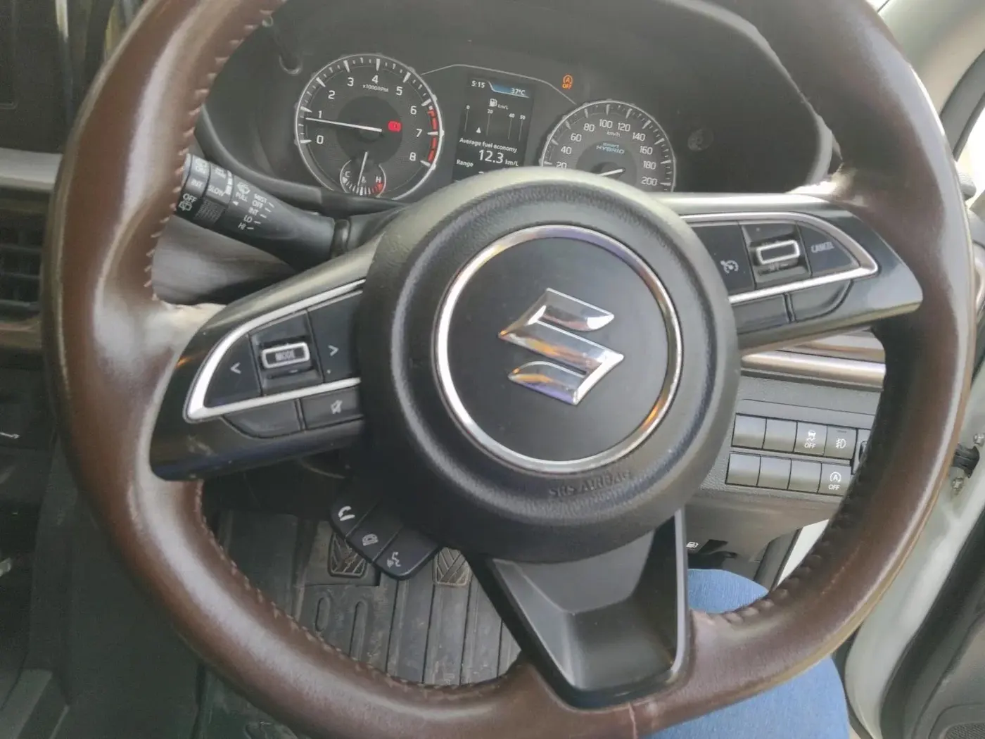 2023 Maruti BREZZA ZXI SMART HYBRID , Petrol, Manual, 42,307 km, interior