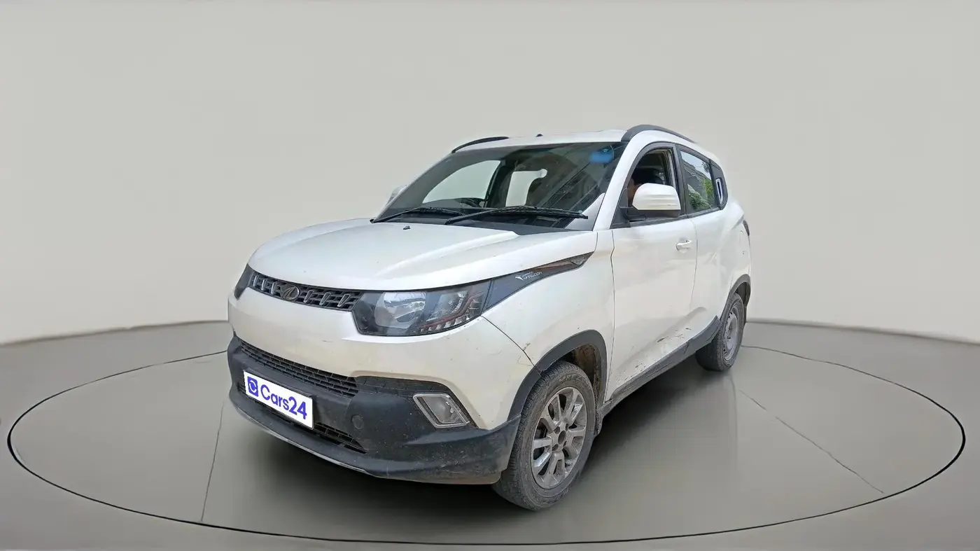 2017 Mahindra Kuv100 K8 6 STR, Petrol, Manual, 26,932 km, exterior