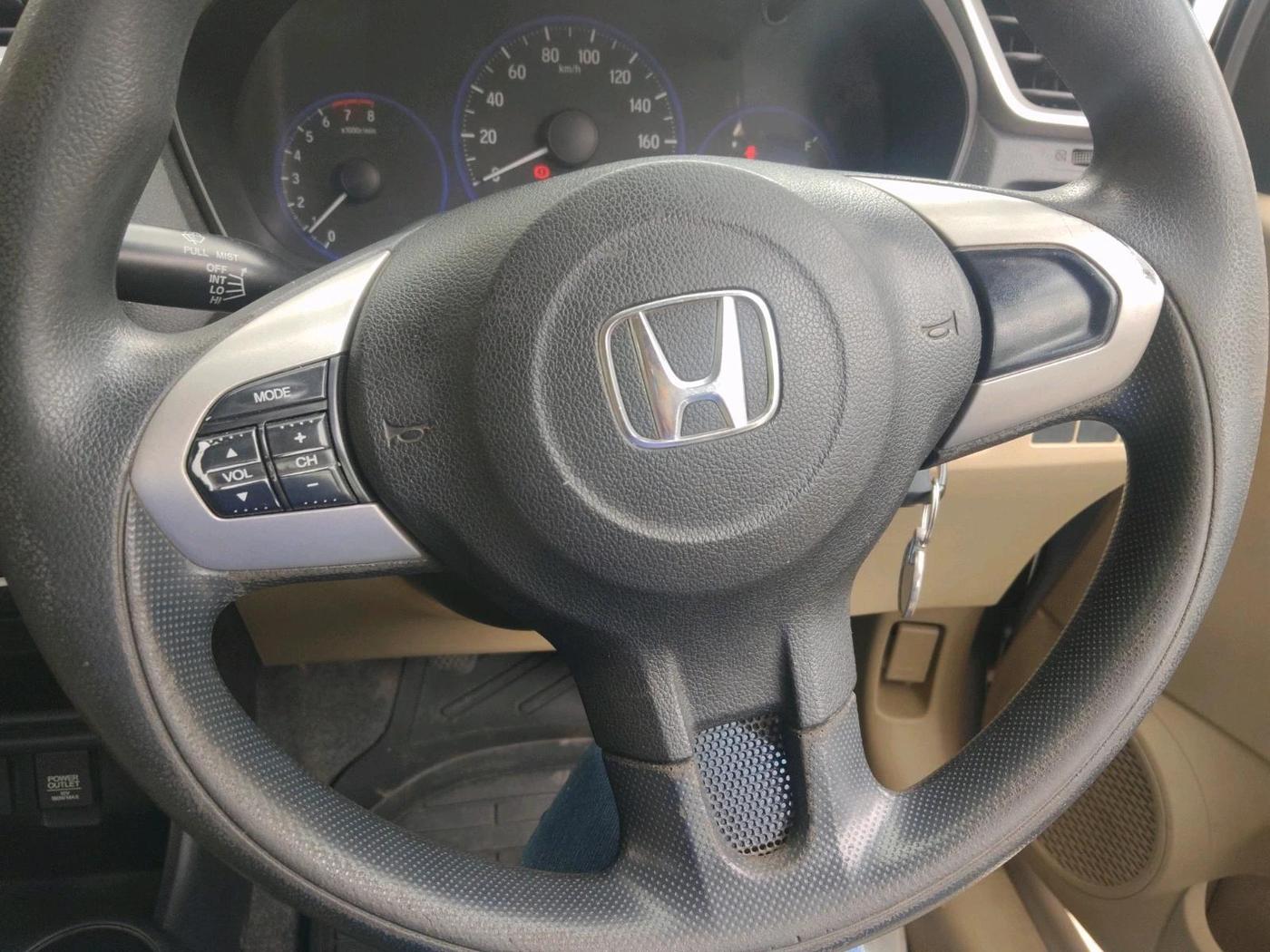 2017 Honda Amaze 1.2L I-VTEC S, Petrol, Manual, 57,938 km, interior