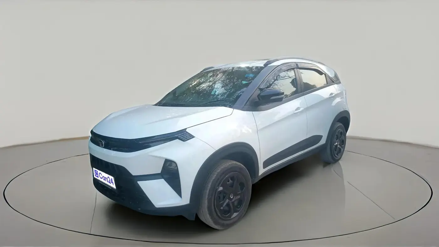 2025 Tata NEXON Pure Plus (S) 1.2 iCNG 6MT, CNG, Manual, 24,507 km, exterior