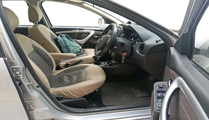 2016 Renault Duster 110 PS RXZ 4X2 AMT DIESEL, Diesel, Automatic, 88,993 km, interior