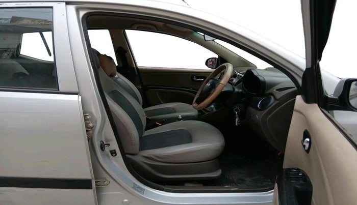 2011 Hyundai i10 MAGNA 1.2, Petrol, Manual, 43,174 km, interior