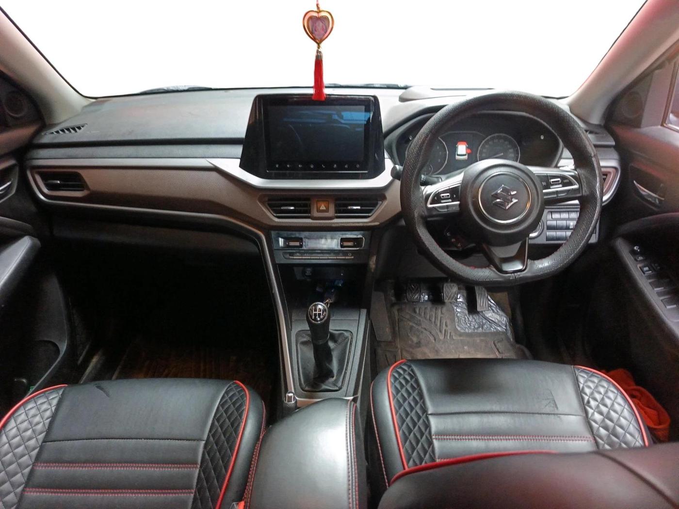 2022 Maruti BREZZA ZXI + SMART HYBRID, Petrol, Manual, 39,941 km, interior