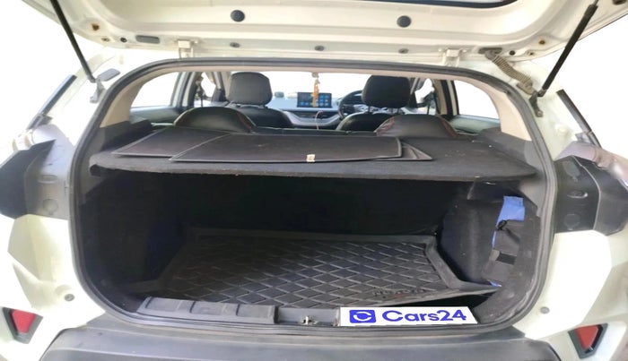 2021 Tata NEXON XE PETROL, Petrol, Manual, 30,750 km, exterior