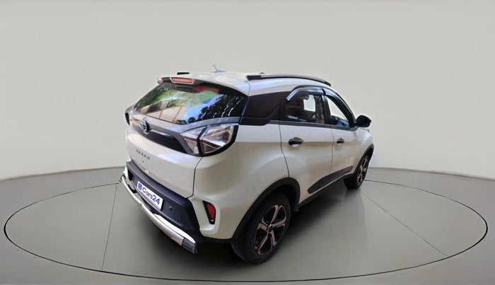 2021 Tata NEXON XE PETROL, Petrol, Manual, 30,750 km, exterior