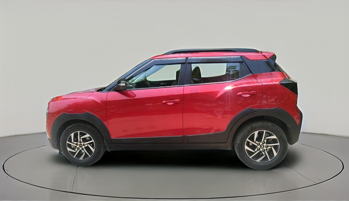 2024 Mahindra XUV 3XO AX5 1.2 L TCMPFi, Petrol, Manual, 24,105 km, exterior