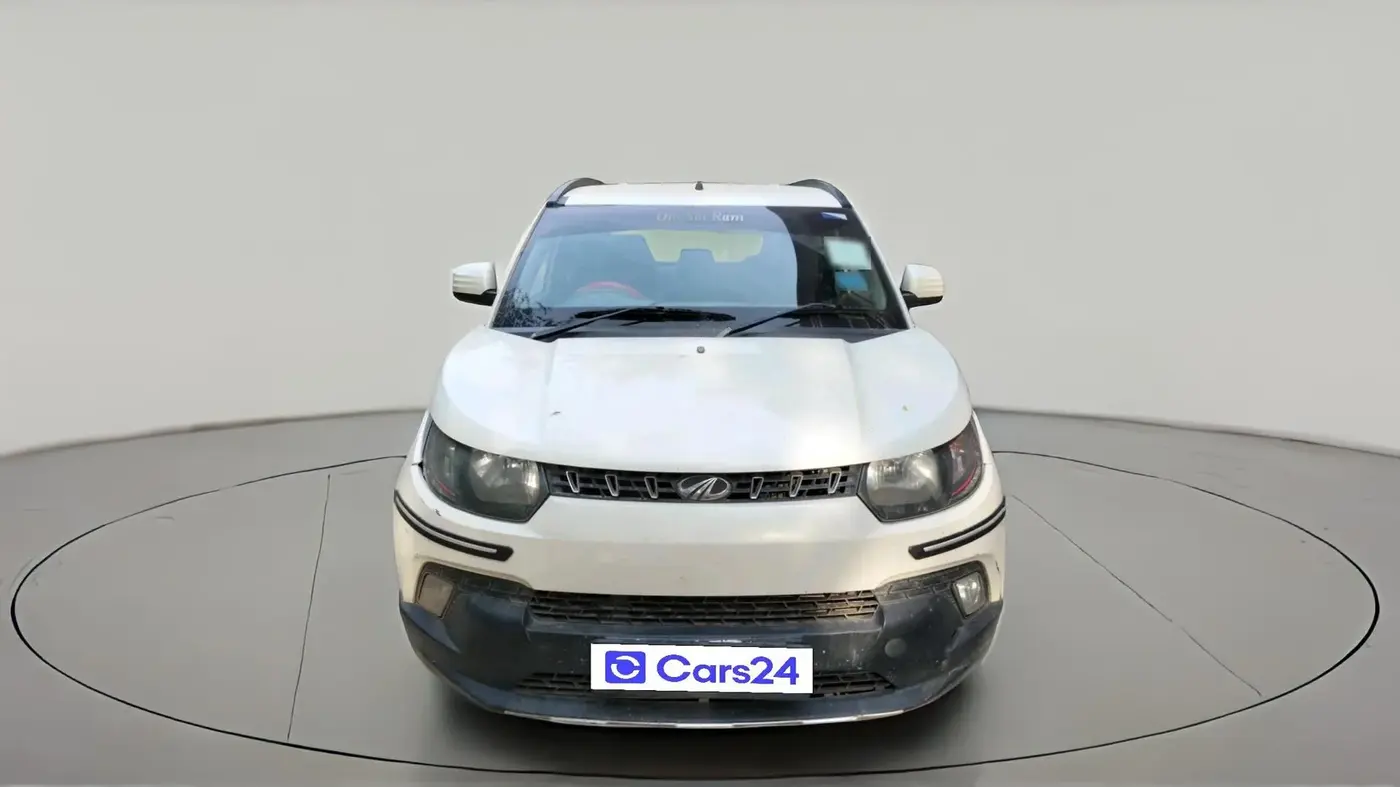 2017 Mahindra Kuv100 K8 6 STR, CNG, Manual, 1,26,425 km, exterior