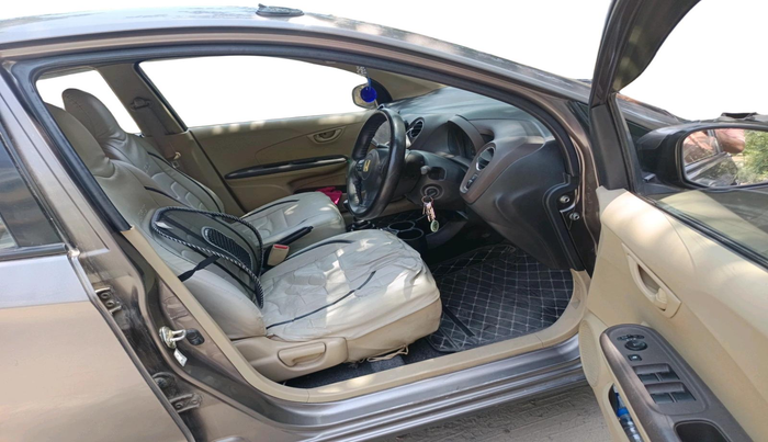 2012 Honda Brio S MT, Petrol, Manual, 84,134 km, interior